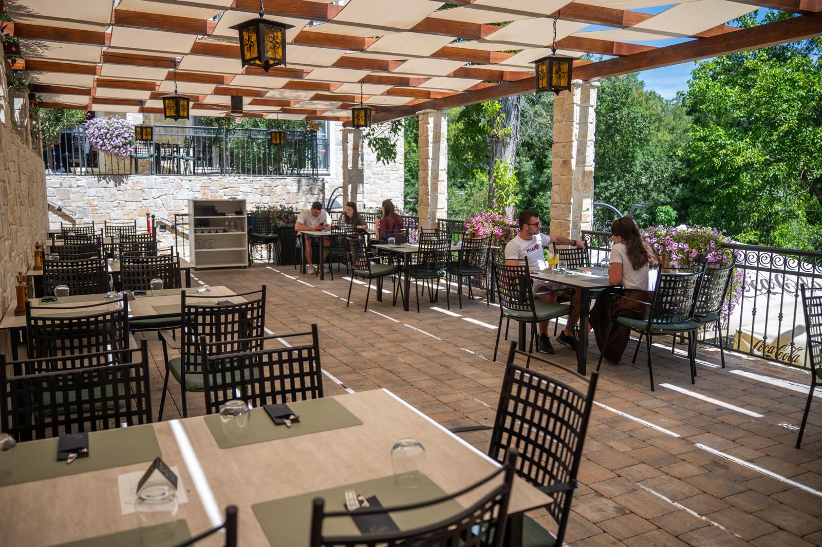 Restoran River
